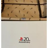 9新日版20周年全球限量版PS4经典灰